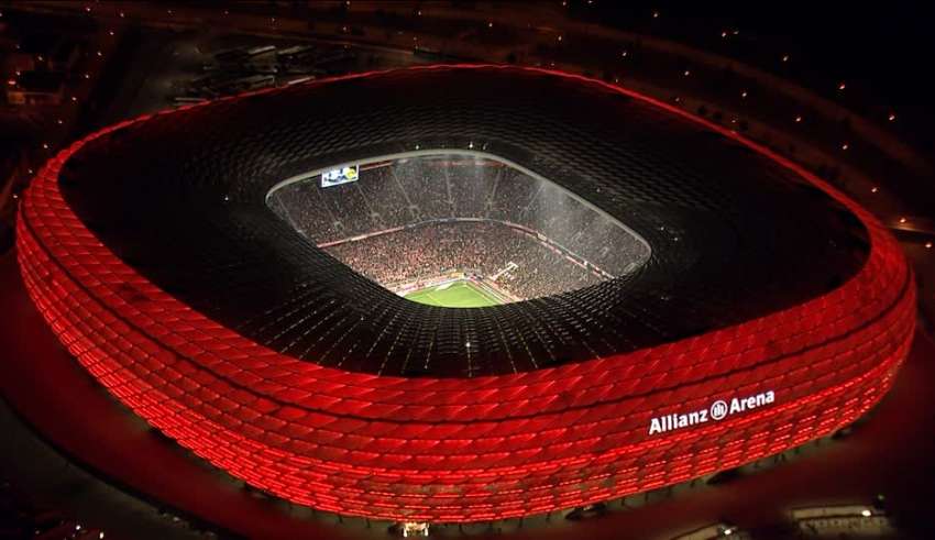 allianz arena stadium আলিয়াঞ্জ এরেনা স্টেডিয়াম (জার্মানি)