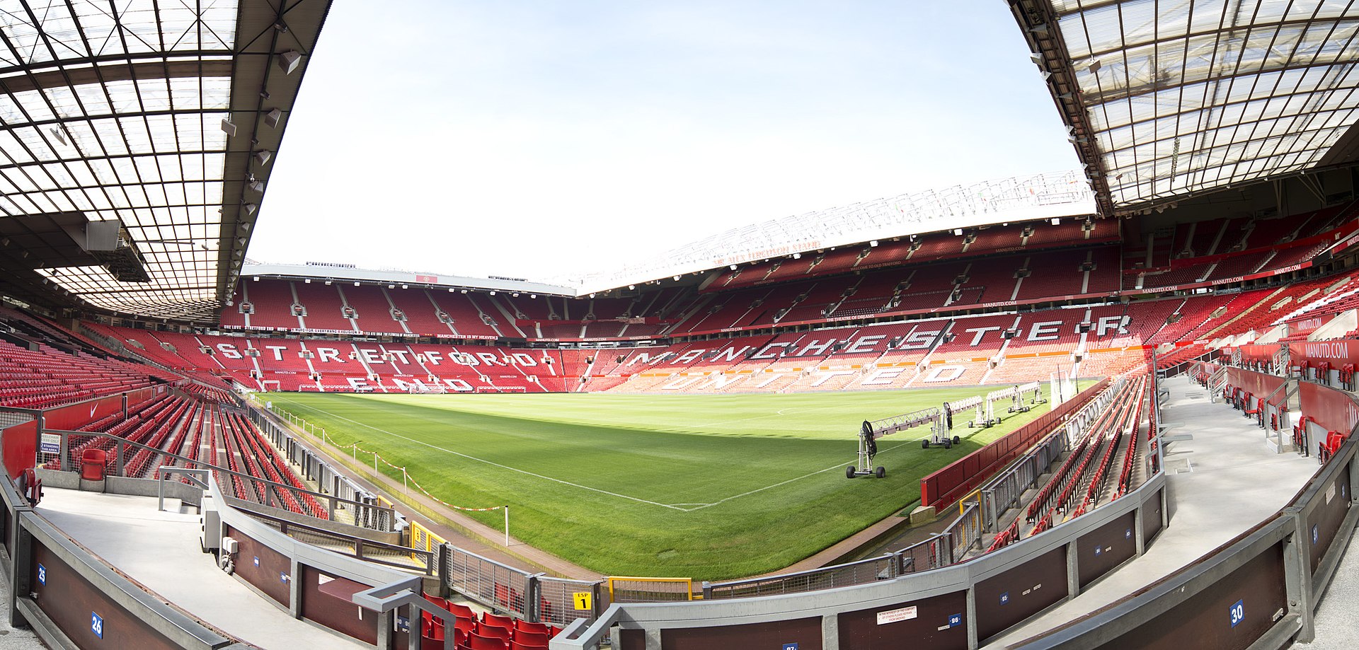 Old Trafford stadium ওল্ড ট্রাফোর্ড স্টেডিয়াম (ইংল্যান্ড)